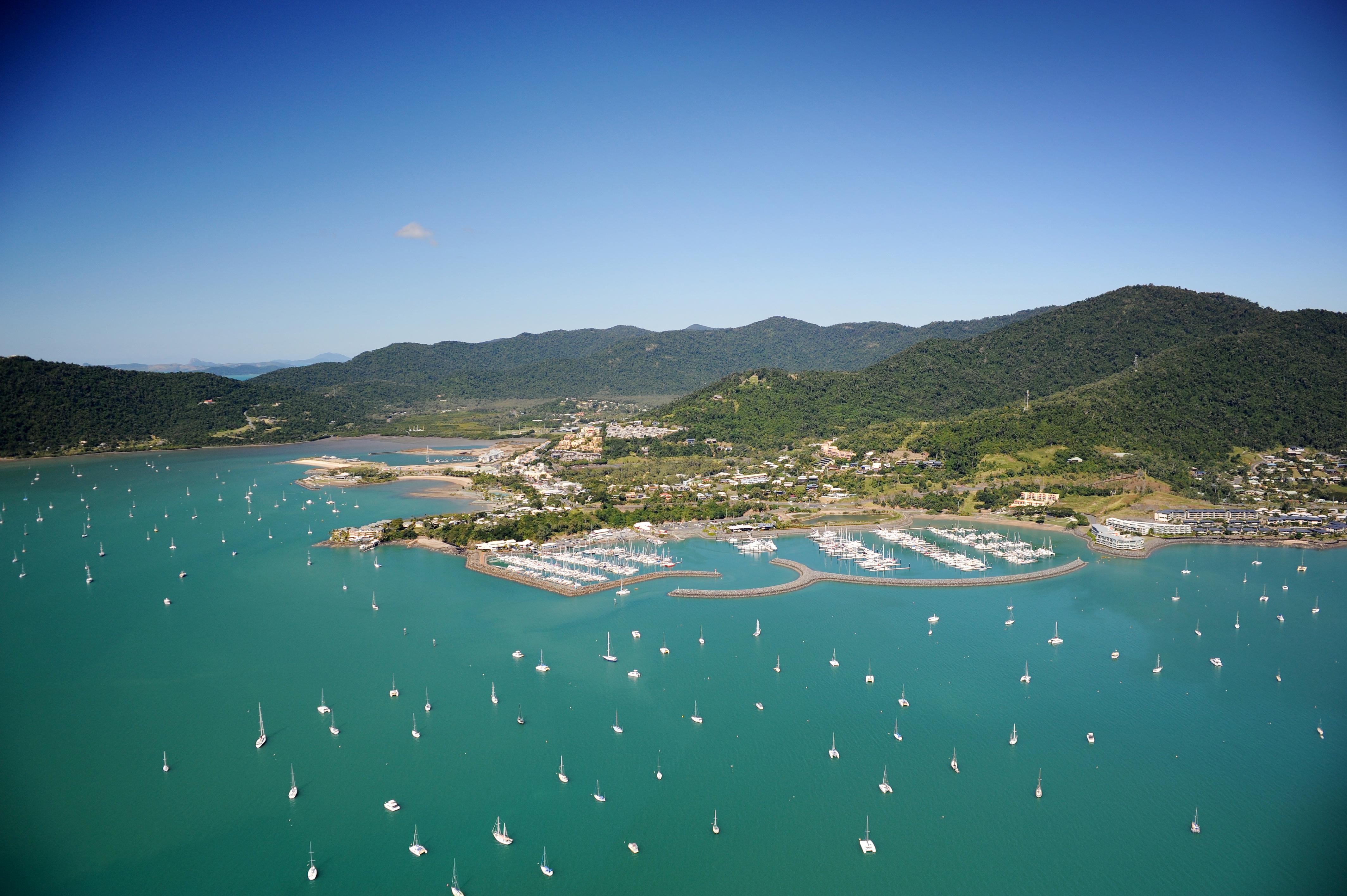Heart Hotel And Gallery Whitsundays Airlie Beach Exterior foto