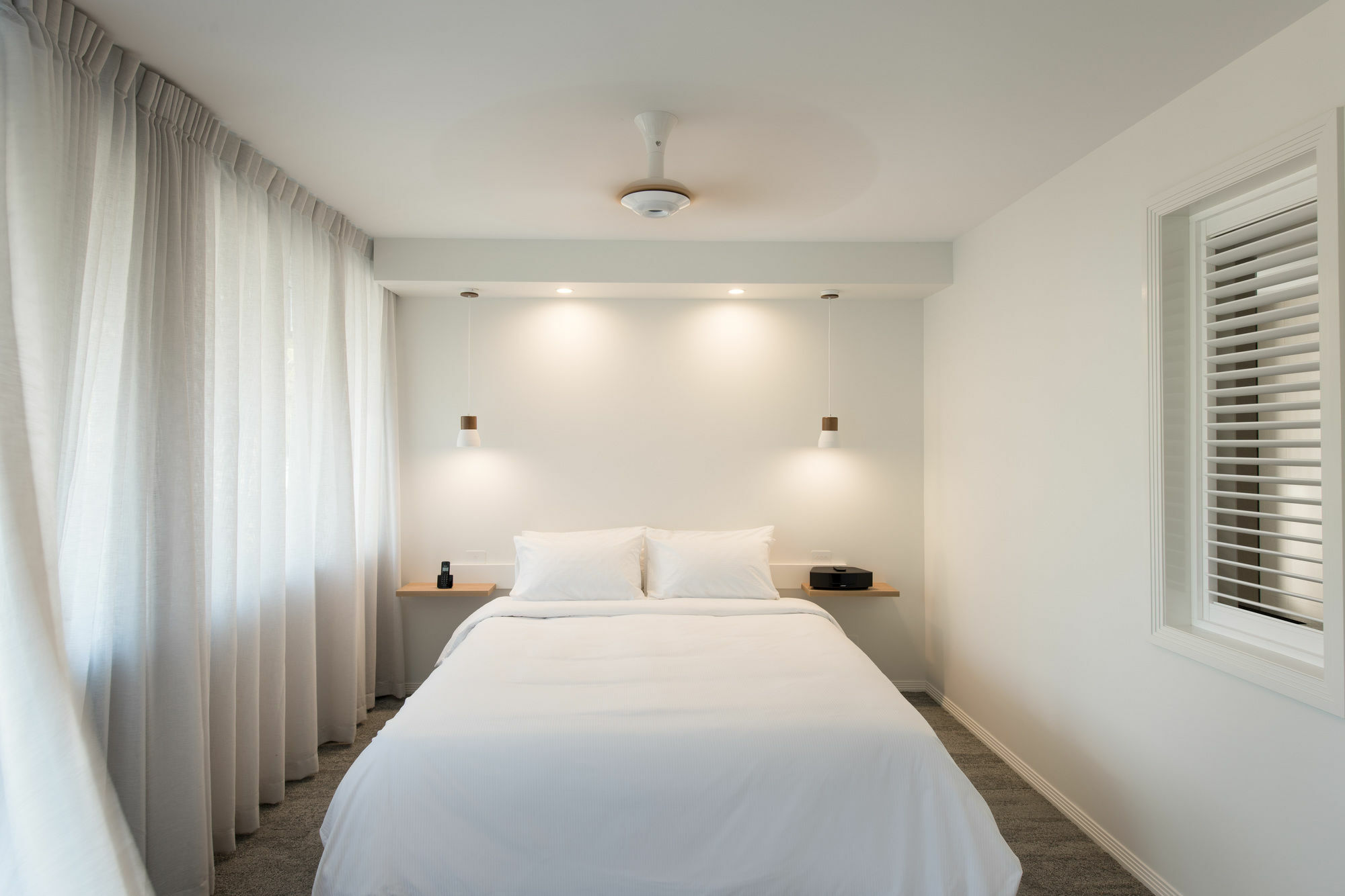 Heart Hotel And Gallery Whitsundays Airlie Beach Exterior foto
